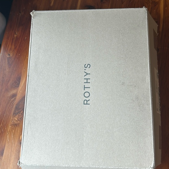 Rothys Chelsea boot - Picture 1 of 4